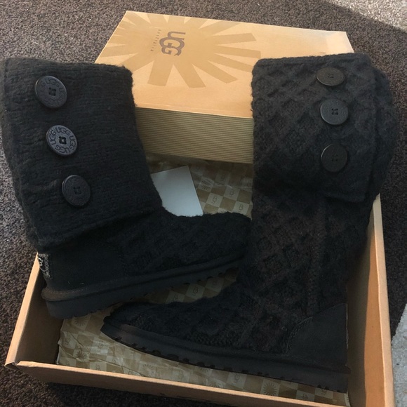 COPY - Ugg Lattice Cardy Boots - Picture 2 of 8